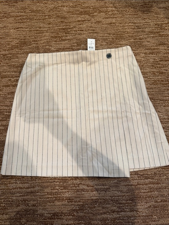 LOFT Dresses & Skirts - LOFT Cream Mini Skirt with Navy Pinstripes